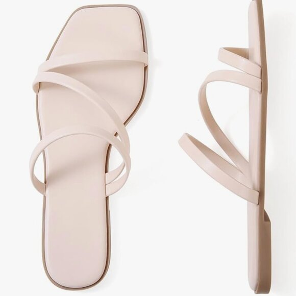 Cream colored strappy sandals - Picture 1 of 1